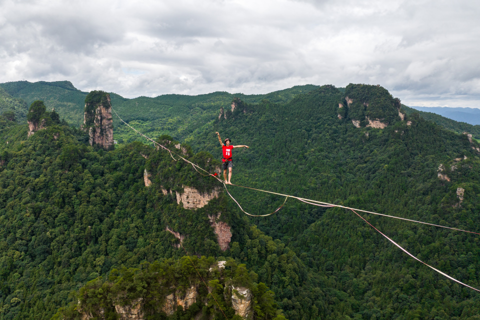 比赛中, 莫拉夫斯基, com 比赛中, 莫拉夫斯基, com