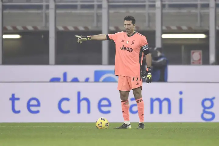 inews, 们的射门线, 友会跟我说